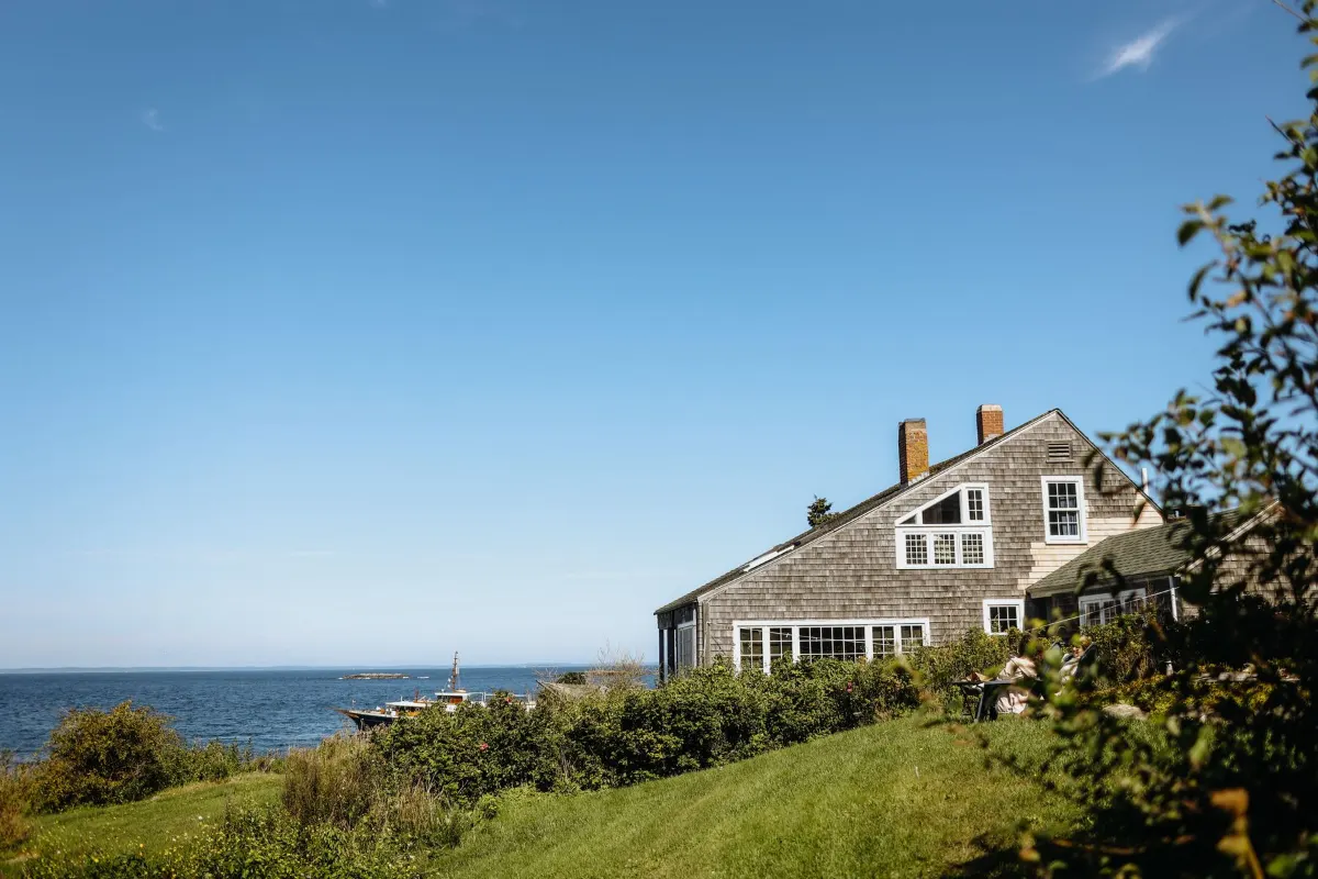 Shingled house on the Rhode Island coast